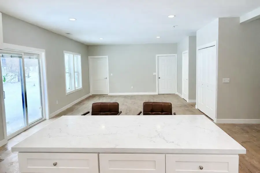 354 Nicole Drive, Grand Rapids, MI 49534 - Image #2