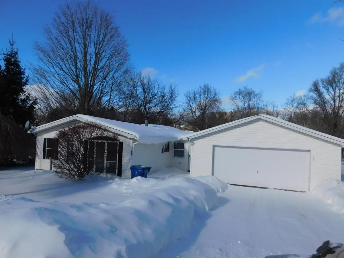 380 12th Street, Manistee, MI 49660 - Image #1