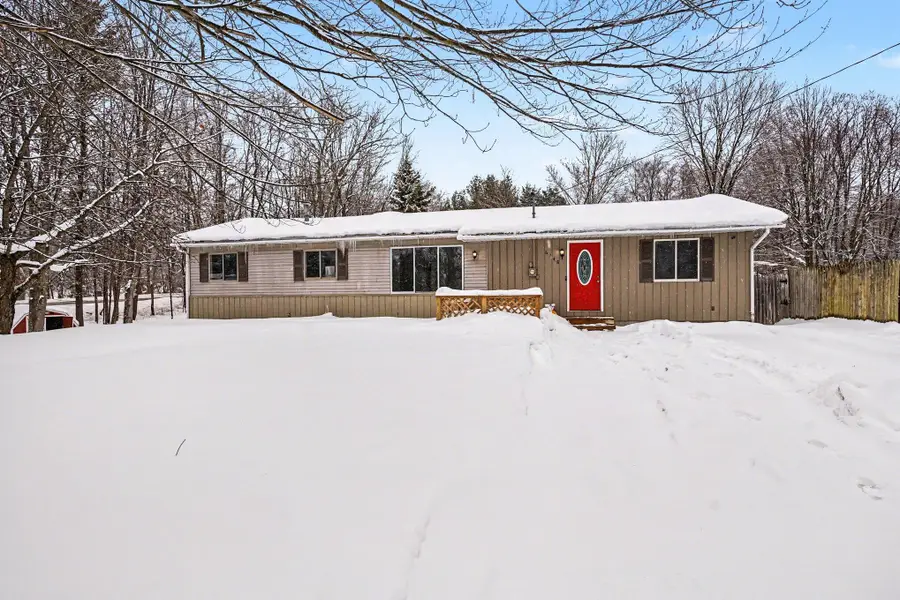 6148 O'neil Street, Twin Lake, MI 49457 - #3