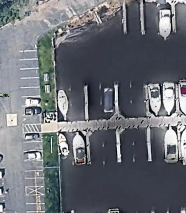 300 Oak Street #78, South Haven, MI 49090