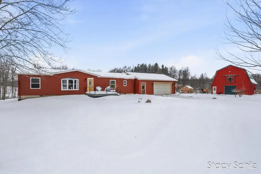 10195 Cox Road, Bellevue, MI 49021 - #2