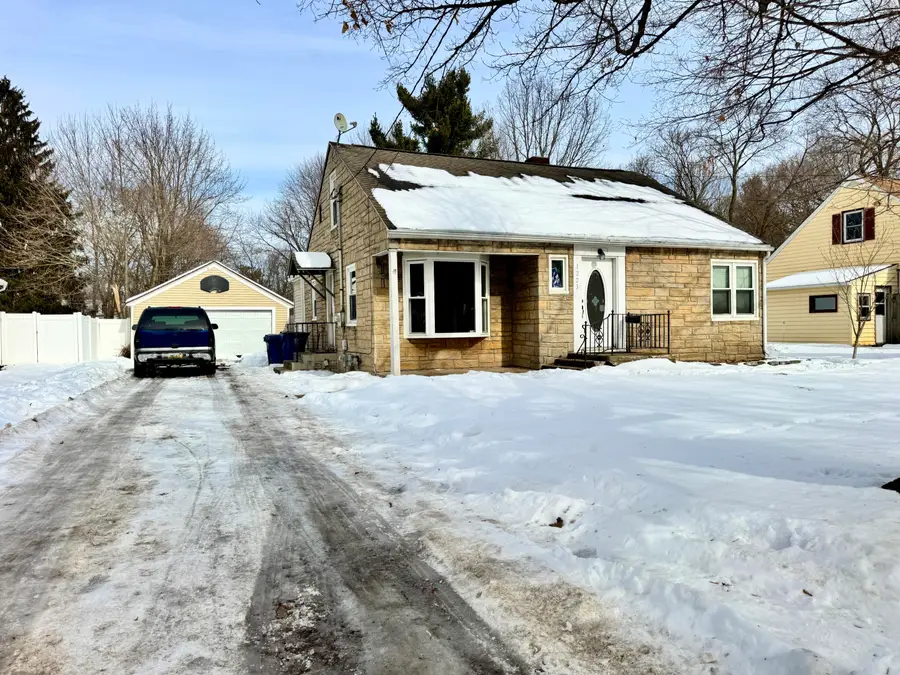 1223 Parchmount Avenue, Kalamazoo, MI 49004 - #3