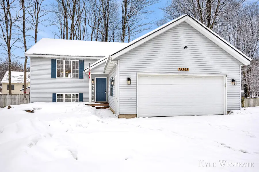 15367 Lincoln Street, Grand Haven, MI 49417 - Image #2