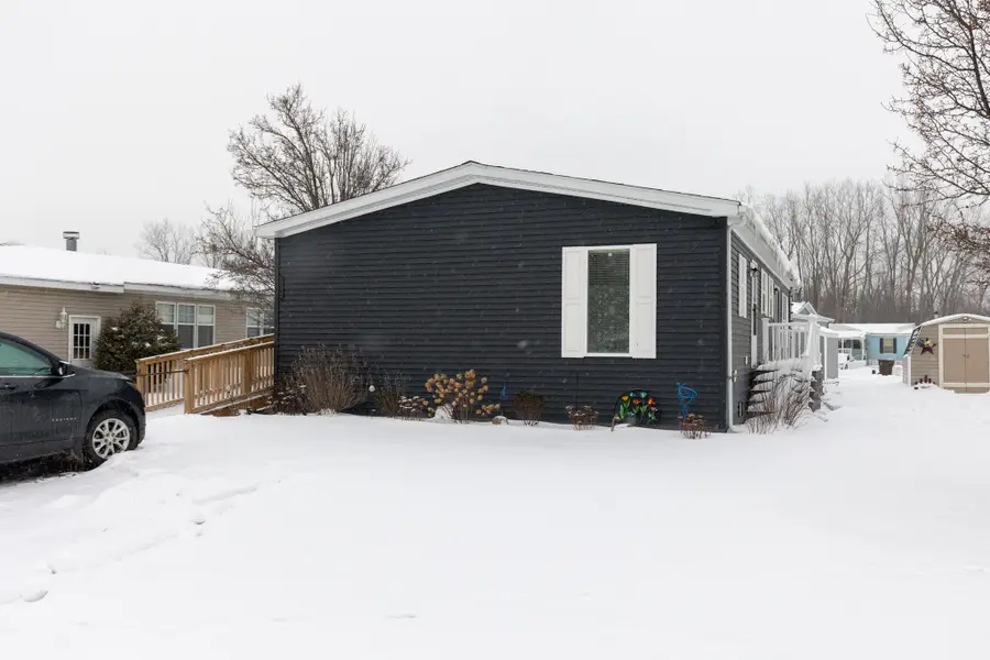 532 Harwood Court, Eaton Rapids, MI 48827 - #2