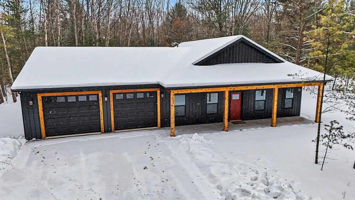 9073 W Colby Road, Greenville, MI 48838 - #1