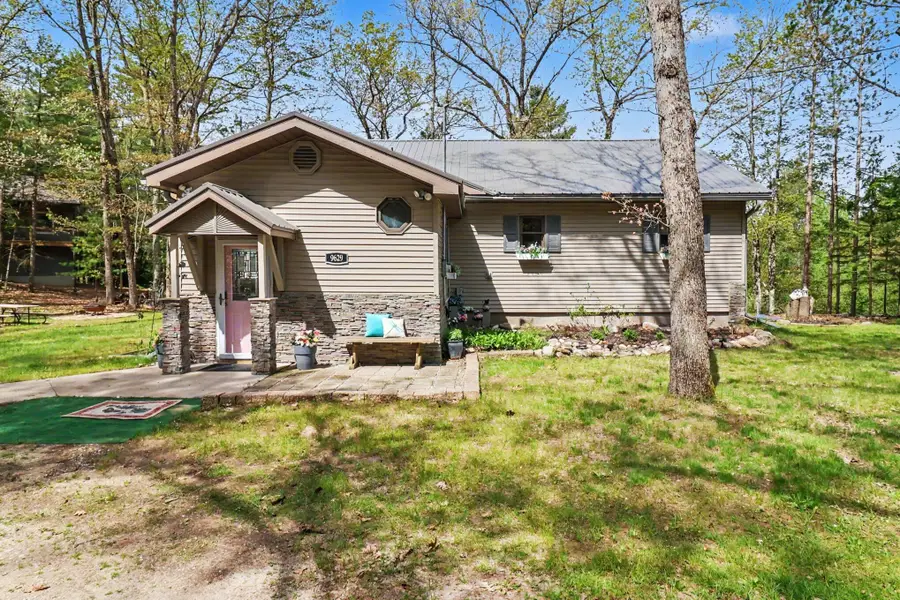 9629 N Kings Point, Irons, MI 49644 - #3