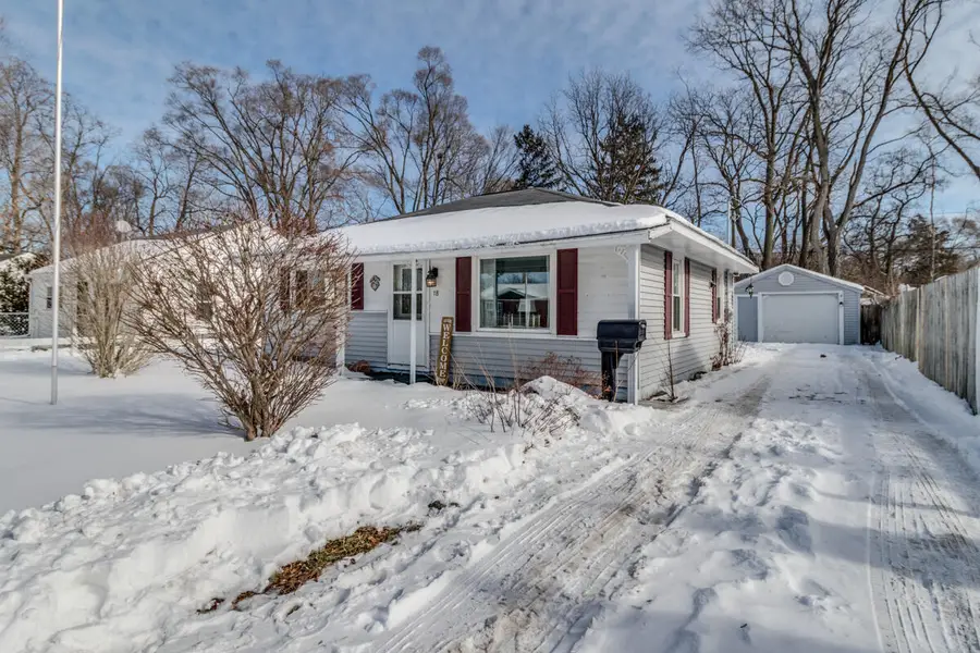18 Woodlawn Avenue N, Battle Creek, MI 49037 - #2