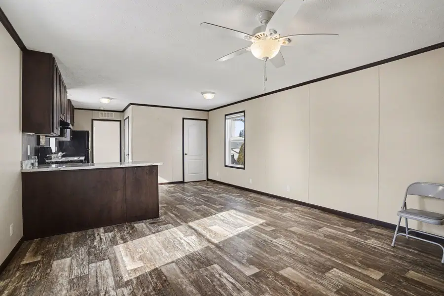 9045 4 Winds Lane W, West Olive, MI 49460 - #2