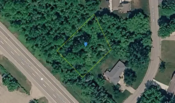 13760 Windemere Drive Nw, Grand Rapids, MI 49534