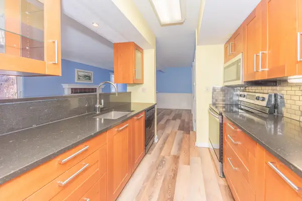 2407 Packard, 43e Street, Ann Arbor, MI 48104