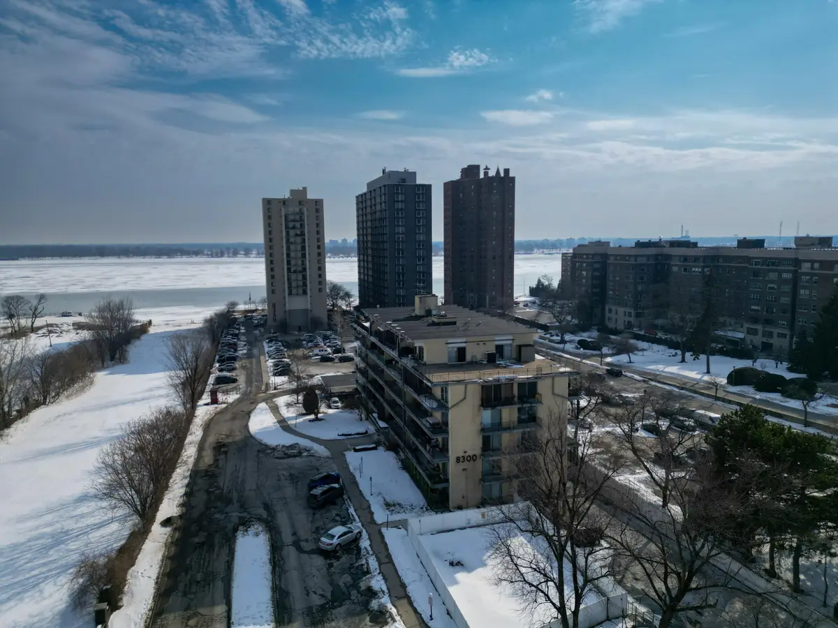 8300 E Jefferson Avenue #104, Detroit, MI 48209 - Image #1