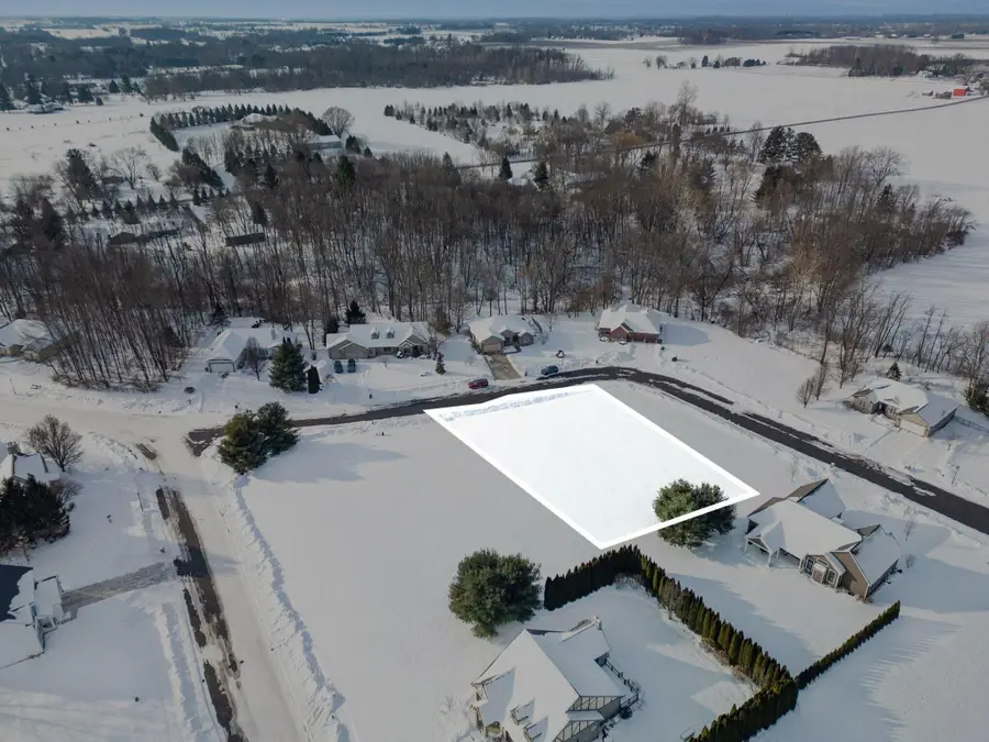 561 Wittenberg Path, Saint Joseph, MI 49085 - #2