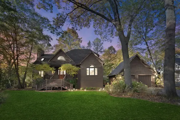 11515 Riviera Drive, New Buffalo, MI 49117