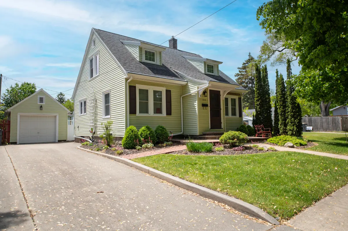 314 Van Buren Street, South Haven, MI 49090 - #1