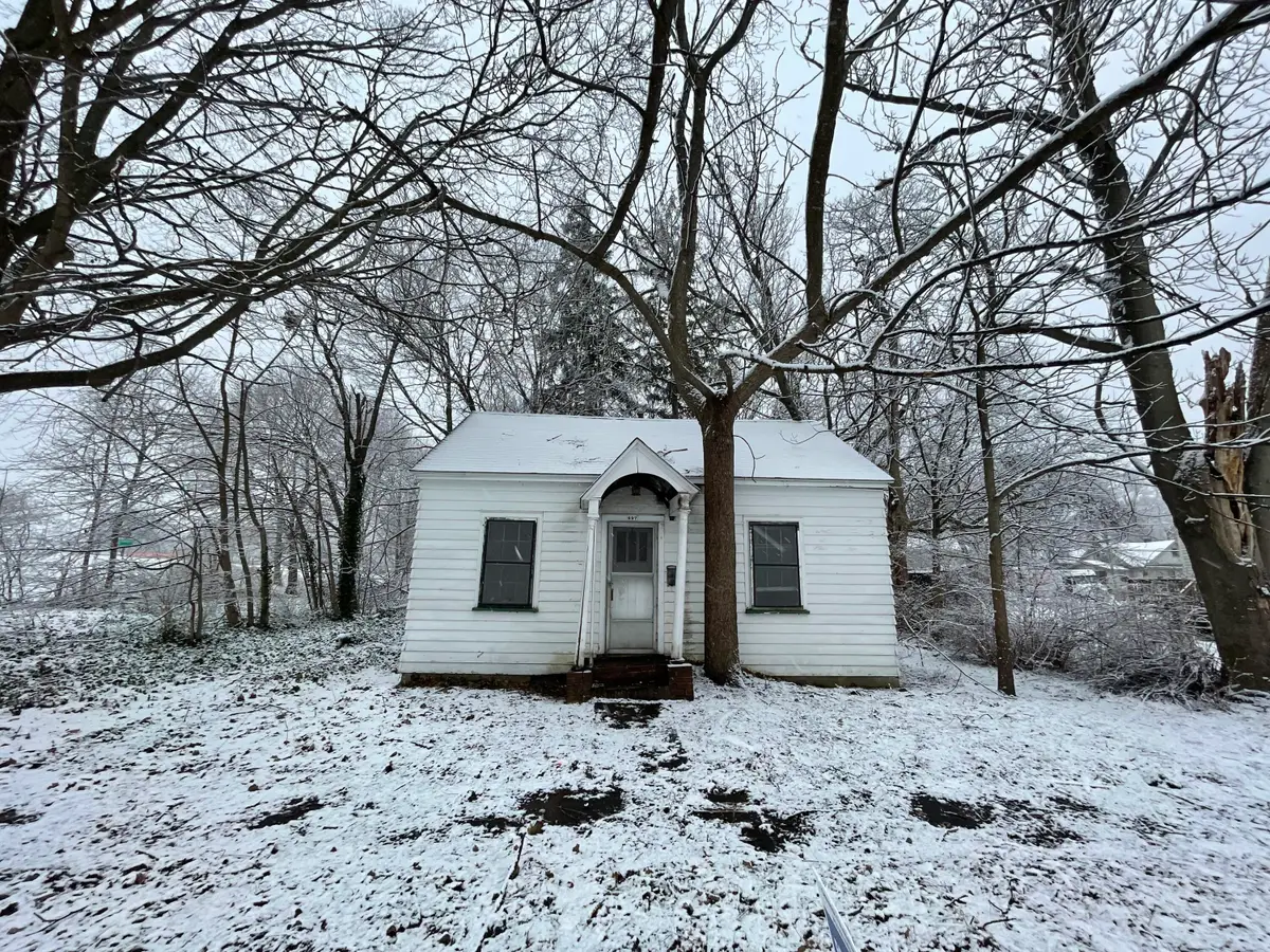 697 W Grand Avenue, Muskegon, MI 49441 - #1