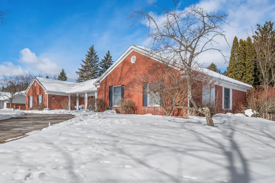 910 Dexter Street, Big Rapids, MI 49307 - #3