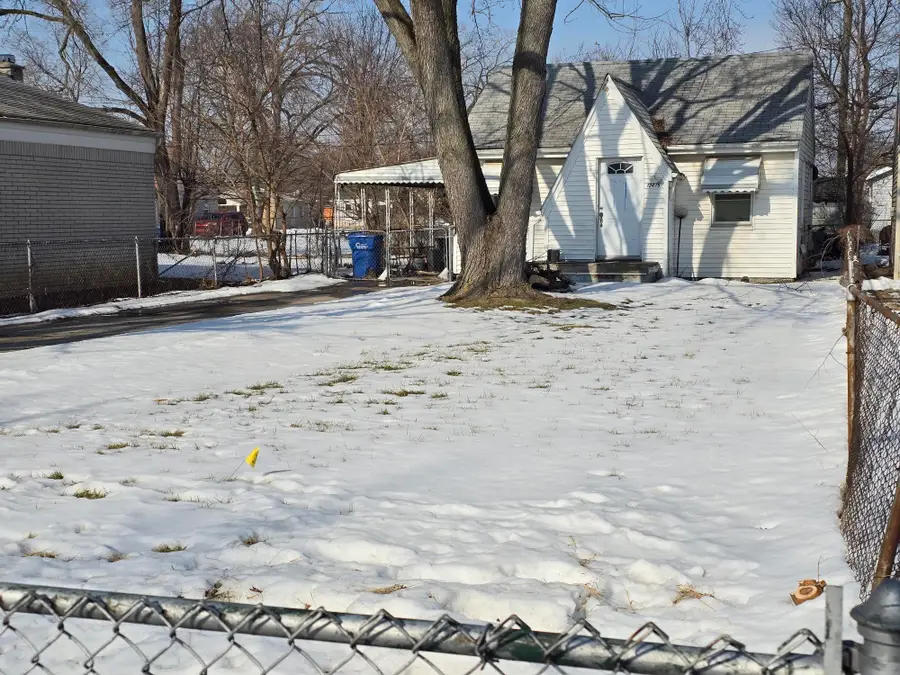 12475 Sarsfield Avenue, Warren, MI 48089 - #2
