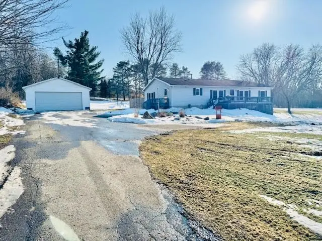 440 E Francis Street, Nashville, MI 49073 - #1