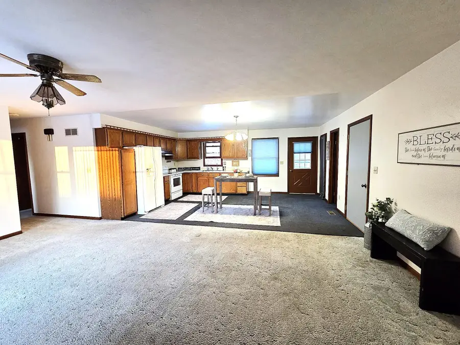 710 Madison Street, Bellevue, MI 49021 - #3