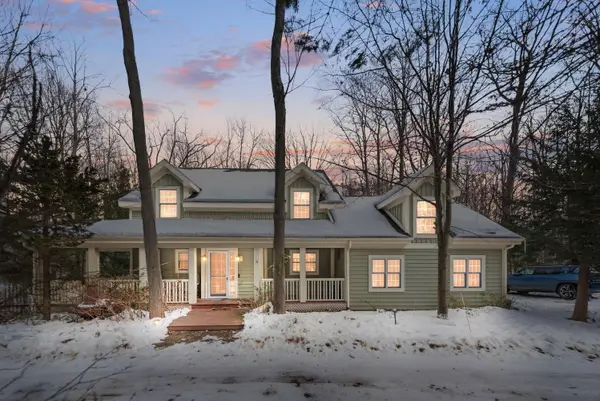 13217 Three Oaks Road, Sawyer, MI 49125