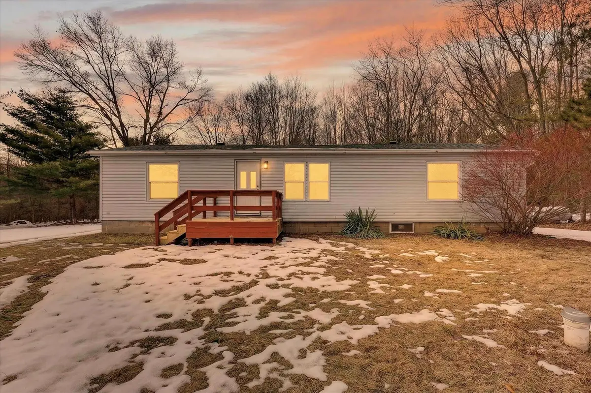 2160 Fitzner Road, Greenville, MI 48838 - #1