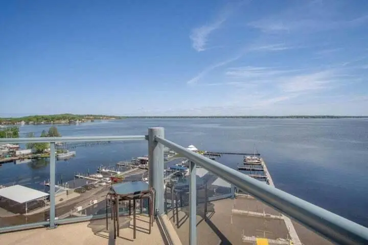 2964 Lakeshore Drive #E 204, Muskegon, MI 49441 - #2