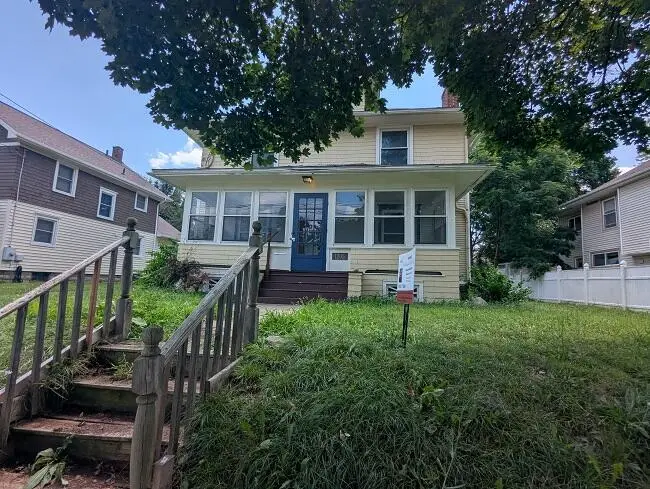 1205 E Ganson Street, Jackson, MI 49201 - #1