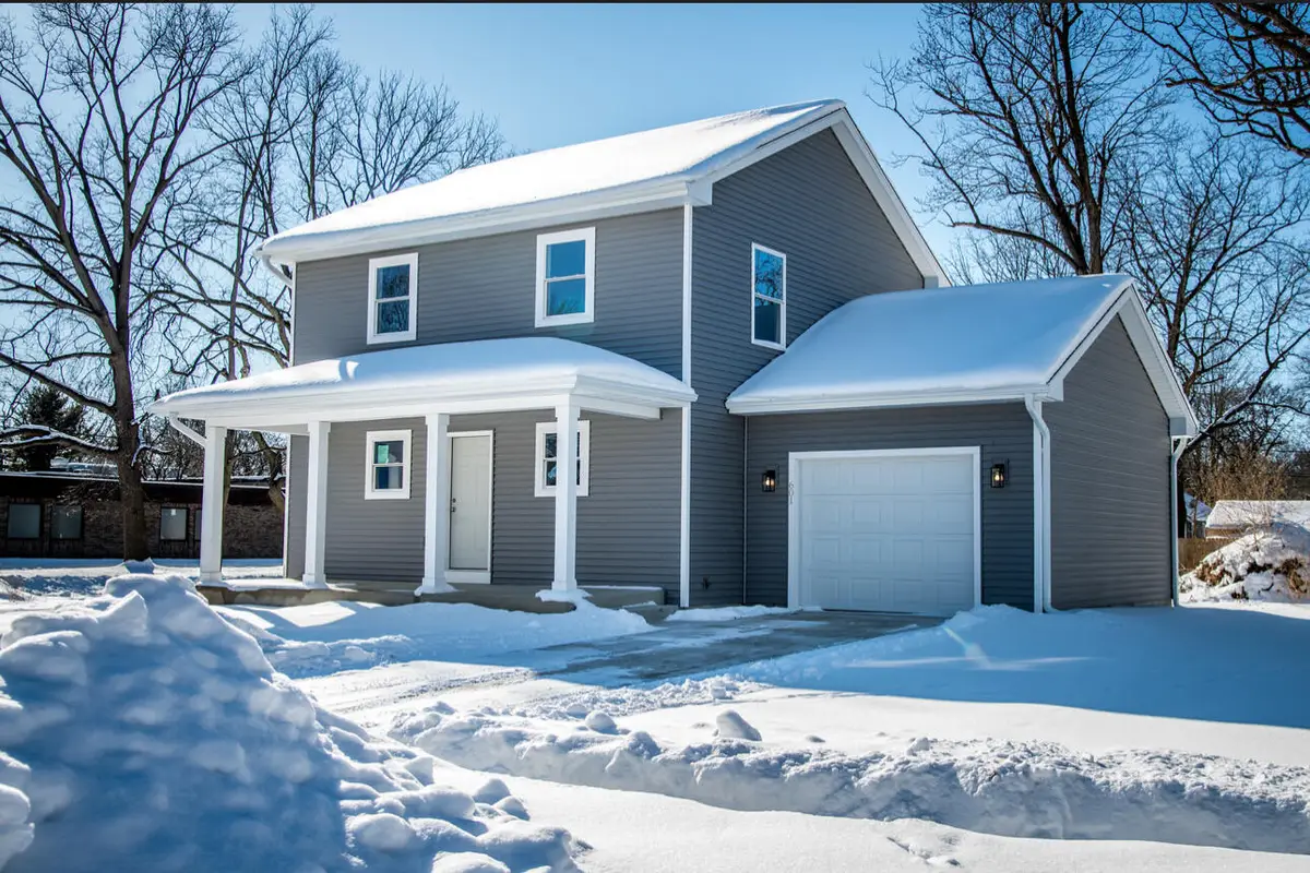 601 Chicago Avenue, Kalamazoo, MI 49048 - #1