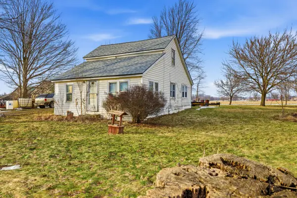 2217 126th Avenue, Hopkins, MI 49328