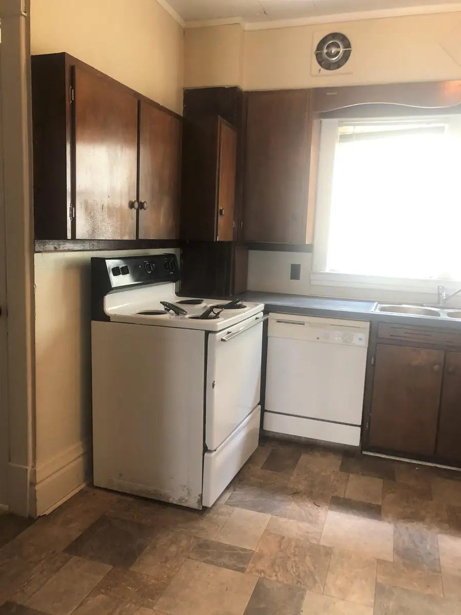 430 W Dutton Street, Kalamazoo, MI 49007 - #2