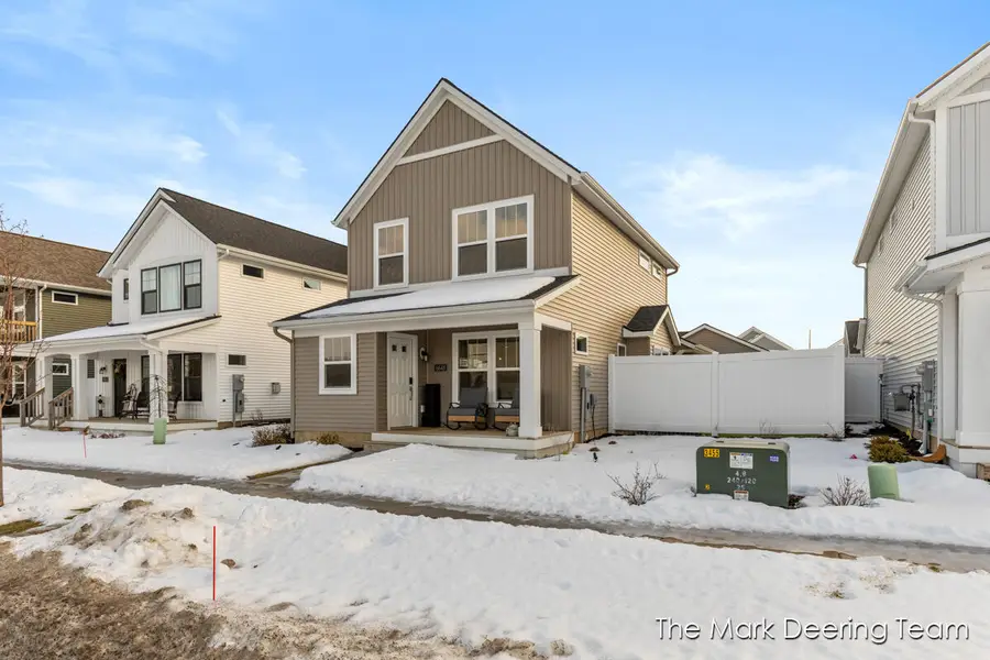 6648 Promenade Street Ne, Rockford, MI 49341 - #2