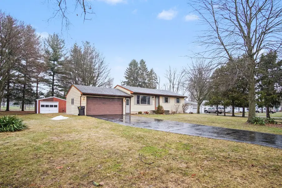 3701 68th Street Sw, Byron Center, MI 49315 - #3