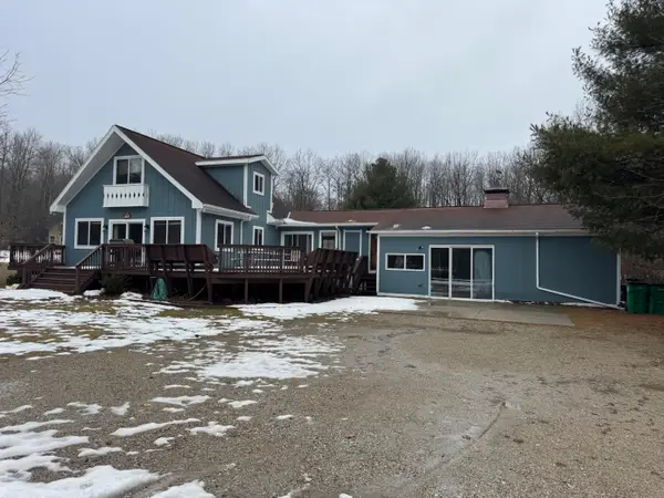 447 N Northern Light Road, Mears, MI 49436