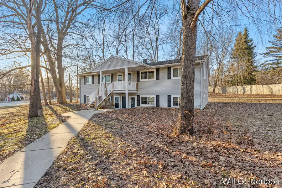 1211 60th Street Se, Kentwood, MI 49508 - #2