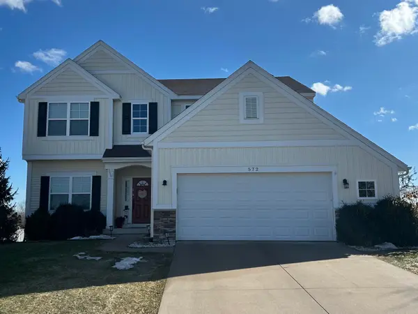 572 Orchard Drive Ne, Rockford, MI 49341