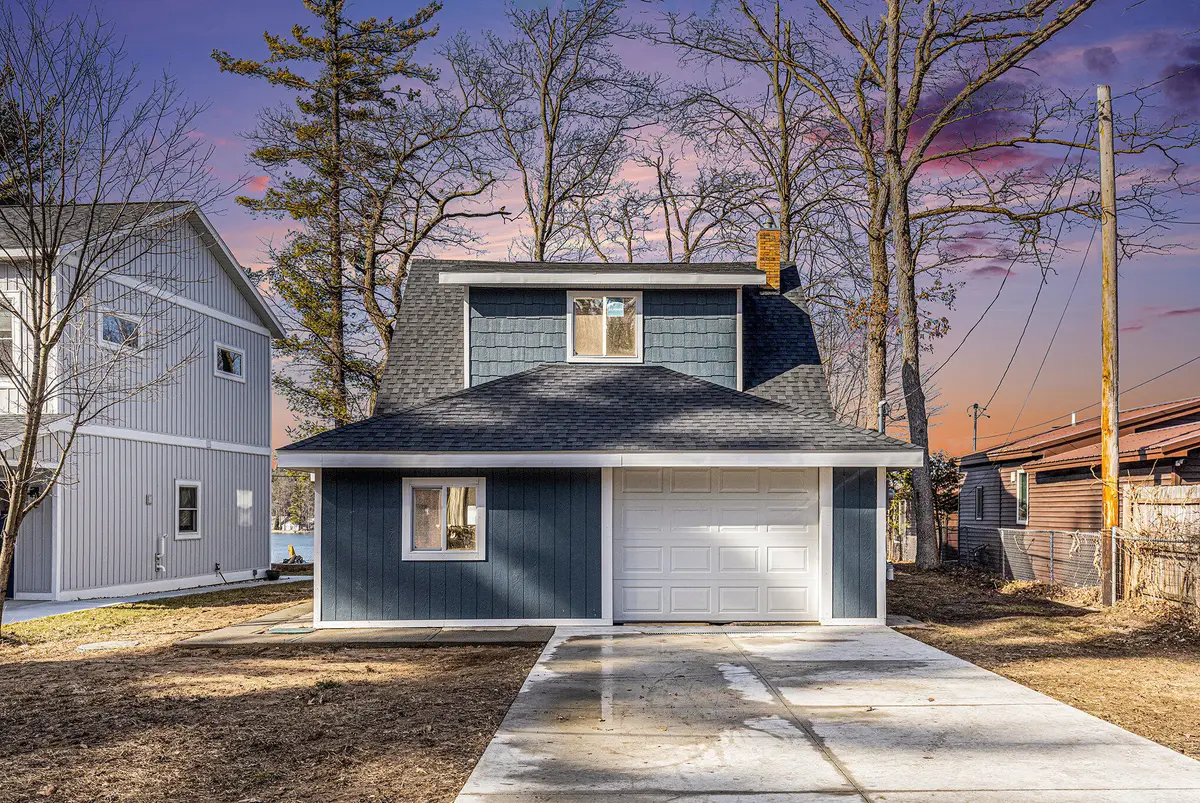 5557 Front Street, Newaygo, MI 49337 - #1