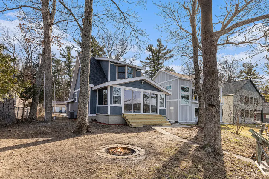 5557 Front Street, Newaygo, MI 49337 - #3