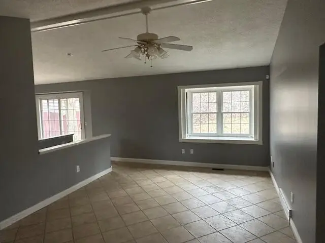 4648 Flying Eagle Drive Se, Kentwood, MI 49548 - #2