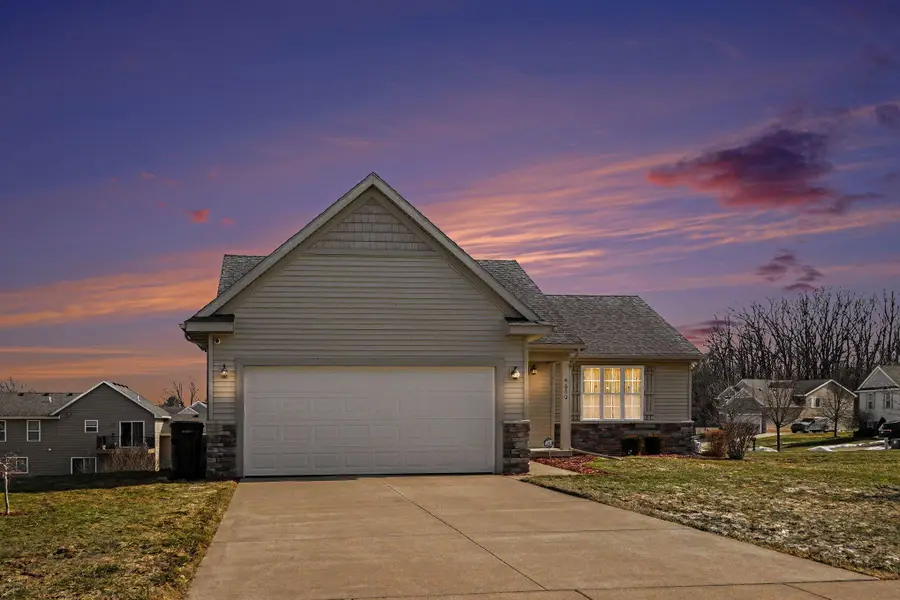 4660 Haywood Drive Se, Kentwood, MI 49512 - #2