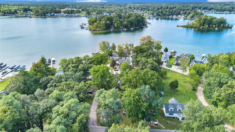 50040 South Street, Dowagiac, MI 49047 - #3