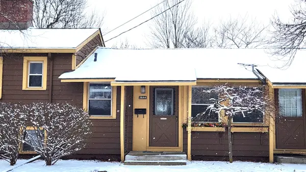 2644 Whitewood Street, Ann Arbor, MI 48104