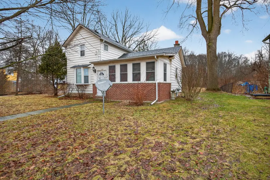 2013 Cooper Road, Jackson, MI 49202 - #2