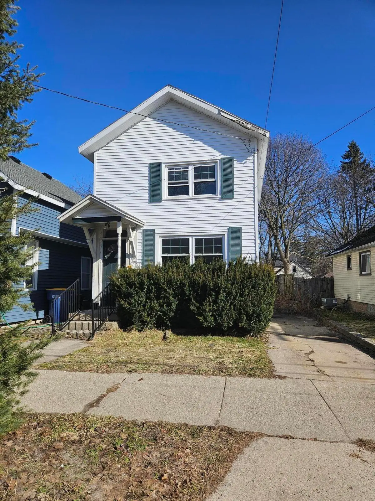 552 Pine Avenue Nw, Grand Rapids, MI 49504 - #1