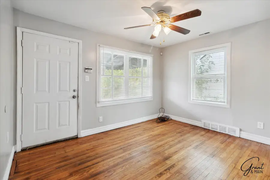 7209 Prospect Avenue, Warren, MI 48091 - #2