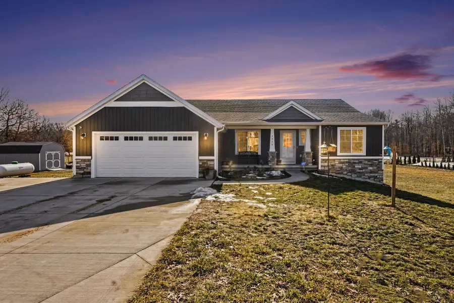 7450 19 Mile Road Ne, Sand Lake, MI 49343 - #2