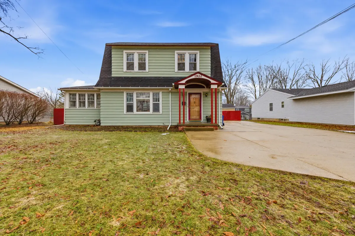 1922 Burton Street Se, Grand Rapids, MI 49506 - #1