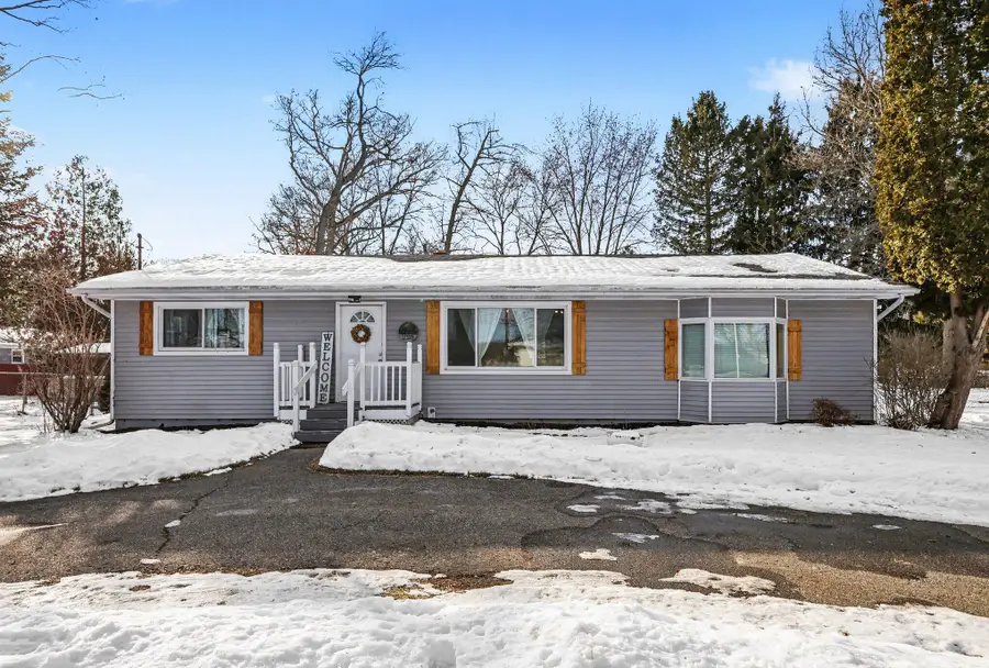 228 Eastlawn, Parma, MI 49269 - #3