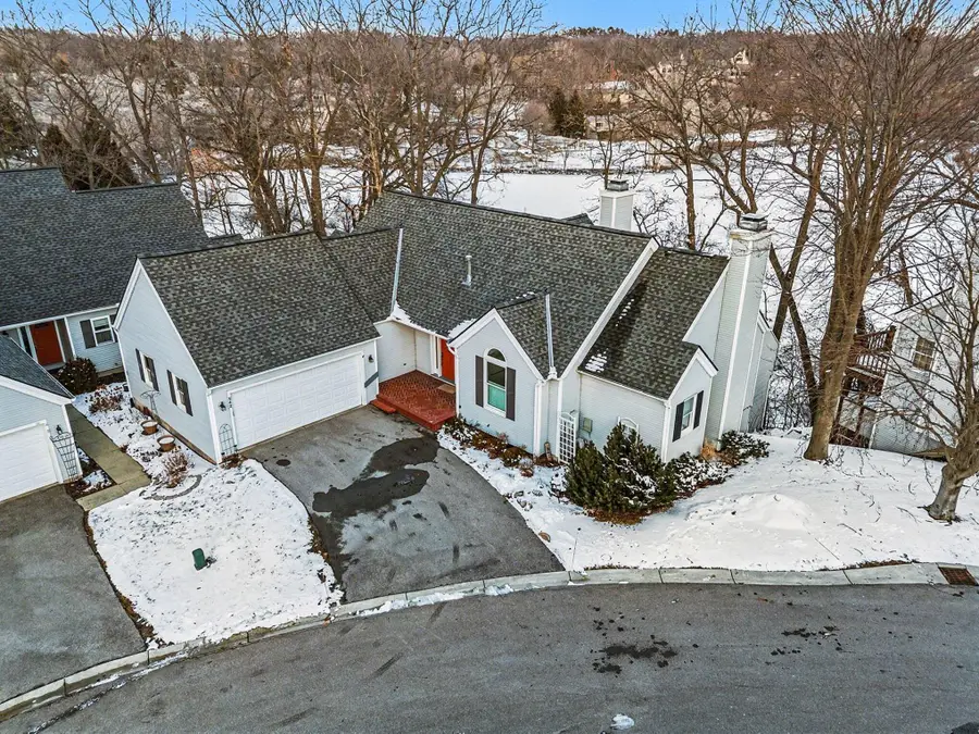 542 Heritage Drive, Ann Arbor, MI 48105 - #3