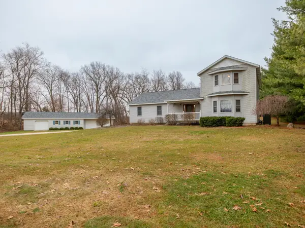 28459 Kelly Road, Sturgis, MI 49091