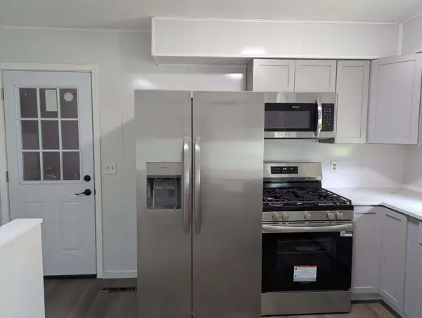 2101 Maple Lane, Hastings, MI 49058